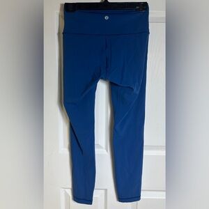 LULULEMON ALIGN 25” LEGGINGS — SIZE 6